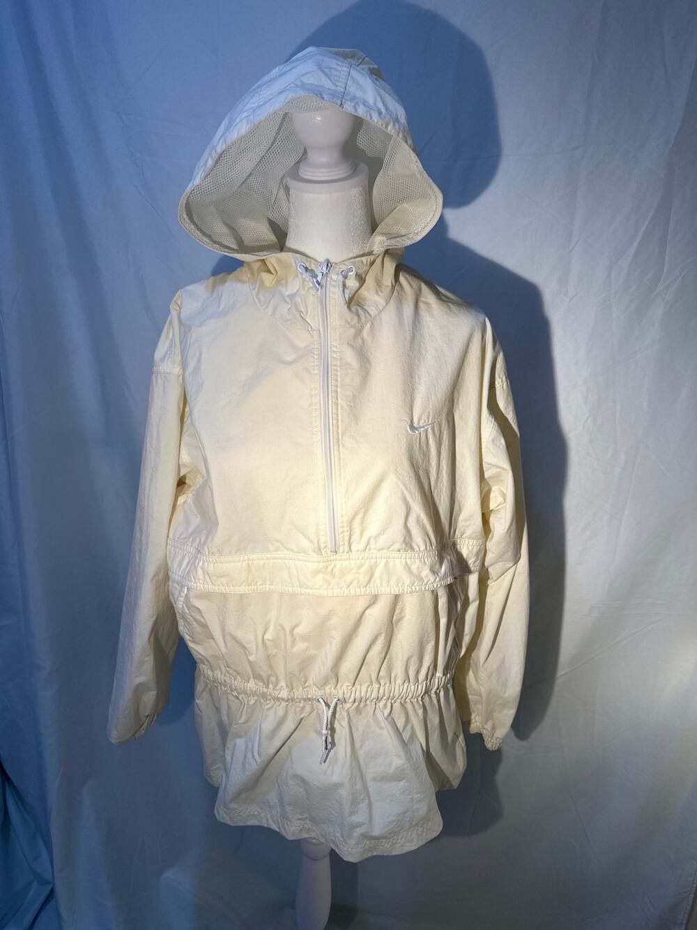 Nike Lightweight Hooded Anorak M Coconut Milk Y2K Longsleeve StormMove Jacket
